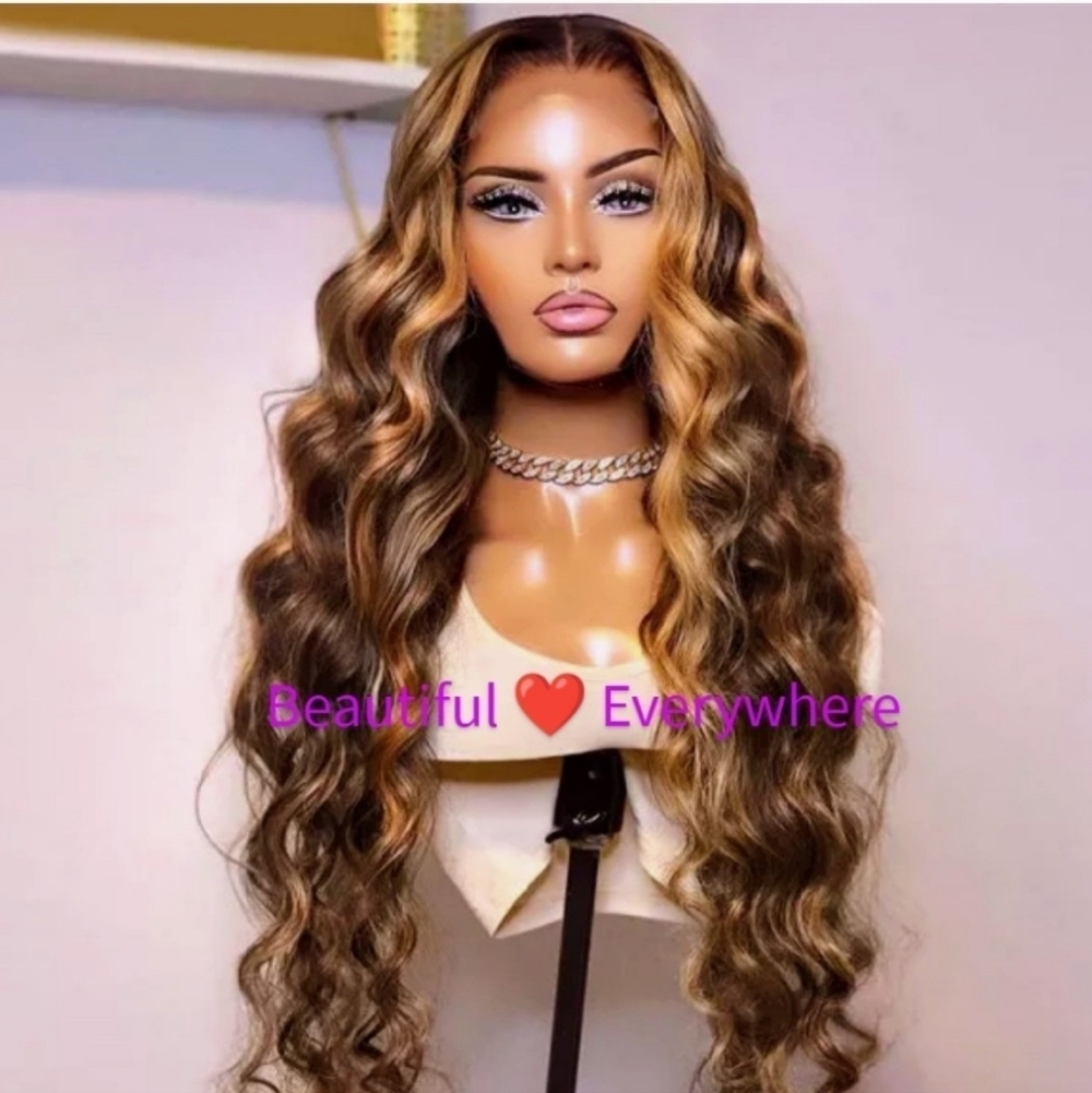 Human Hair Lace Wig - Picture 3 of 10